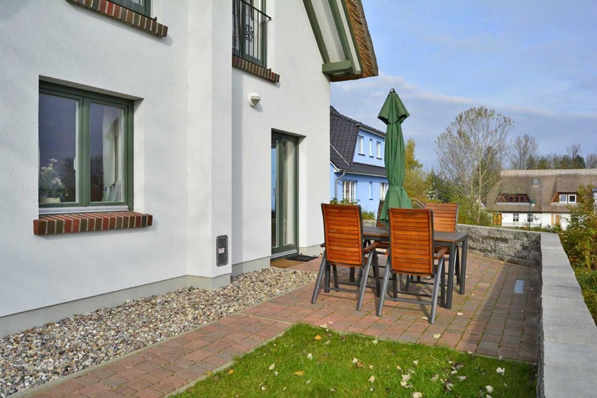 Reetdachhaus Im Fischerdorf Freest Bagian luar foto